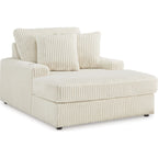Lindyn Chaise