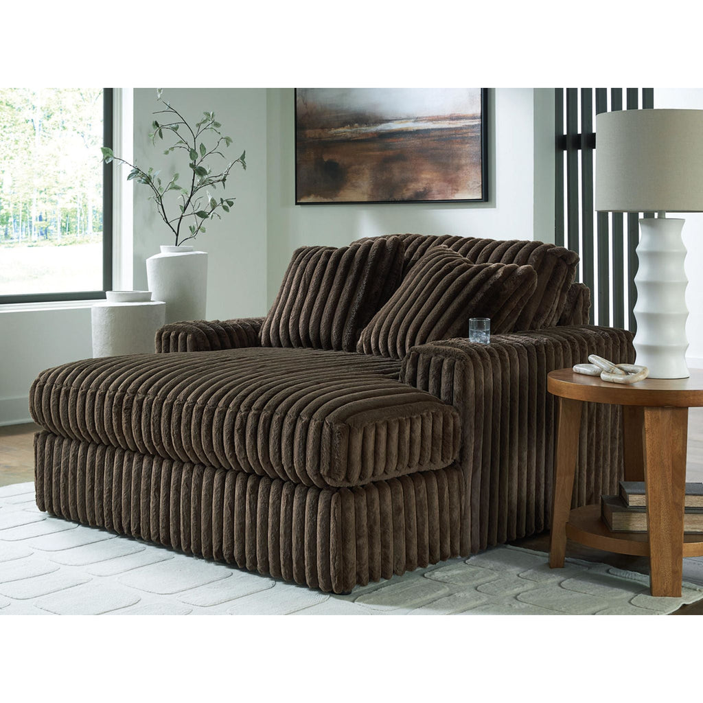 Midnight-Madness Chaise