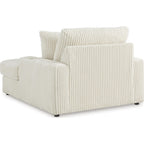 Lindyn Chaise