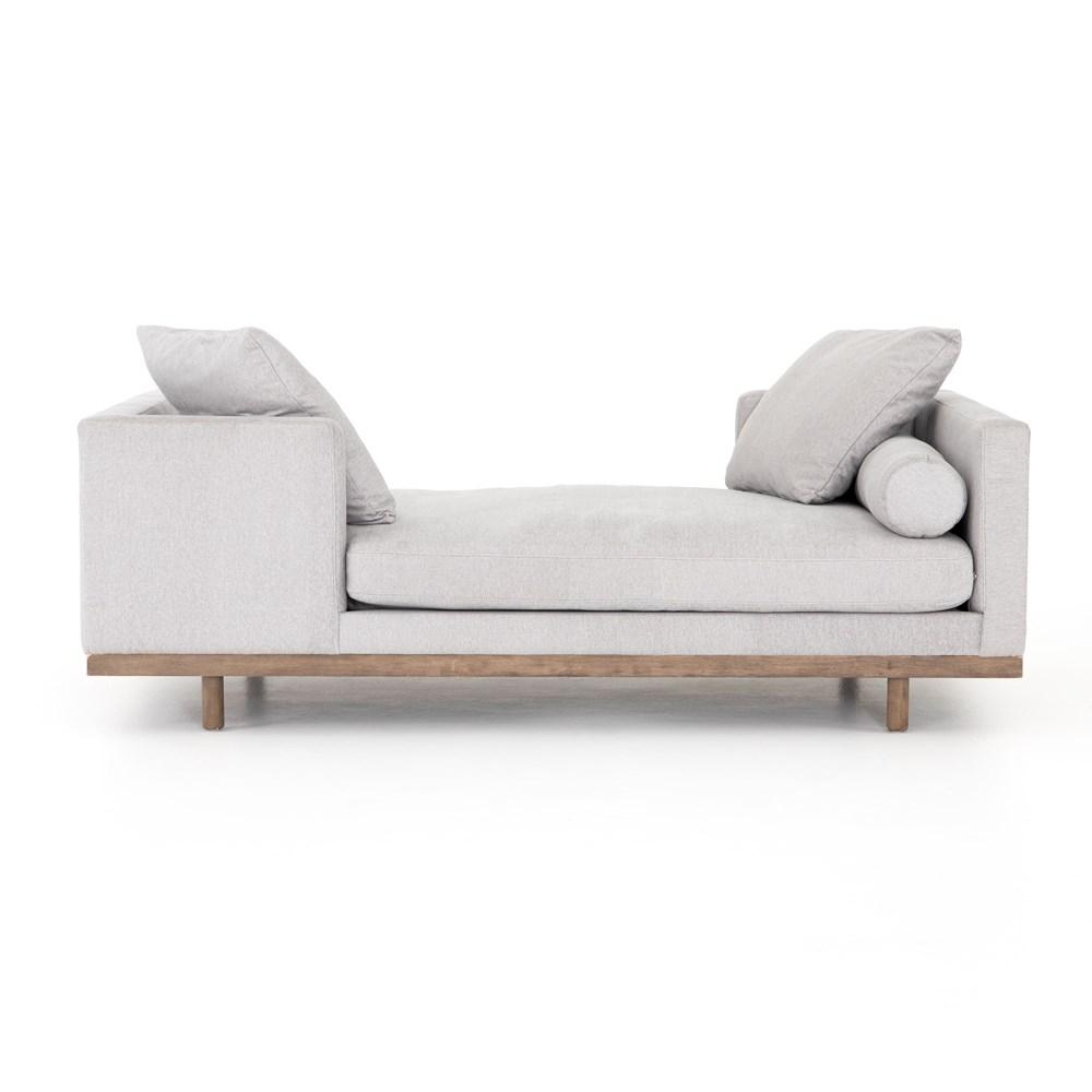 Brady Tete A Tete Chaise