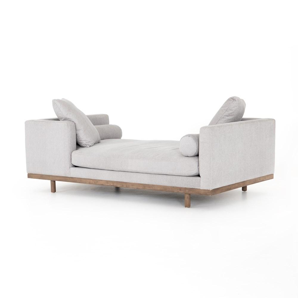 Brady Tete A Tete Chaise